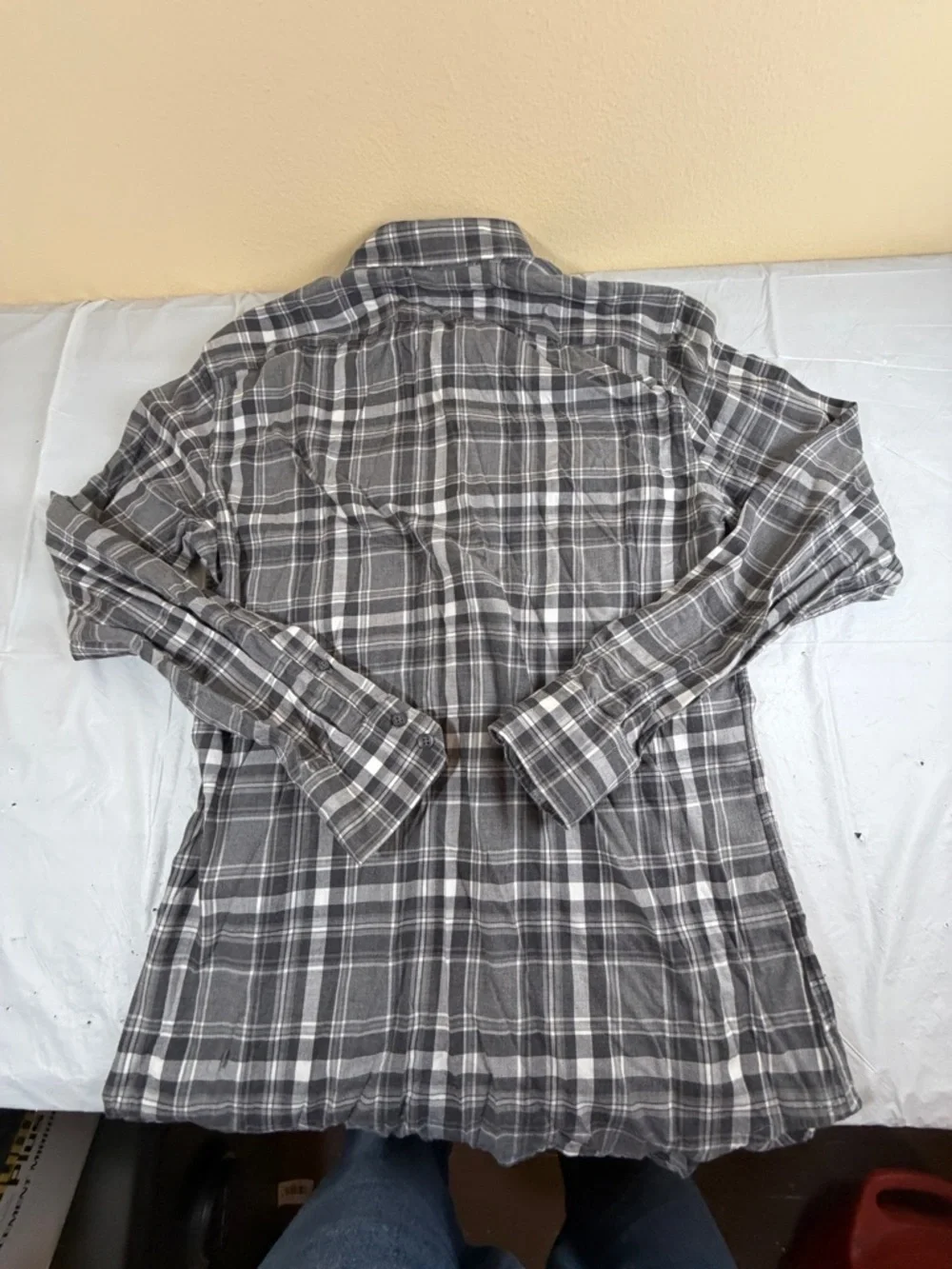 Banana Republic Gray‎ and White Plaid Casual Button-Down Shirt
